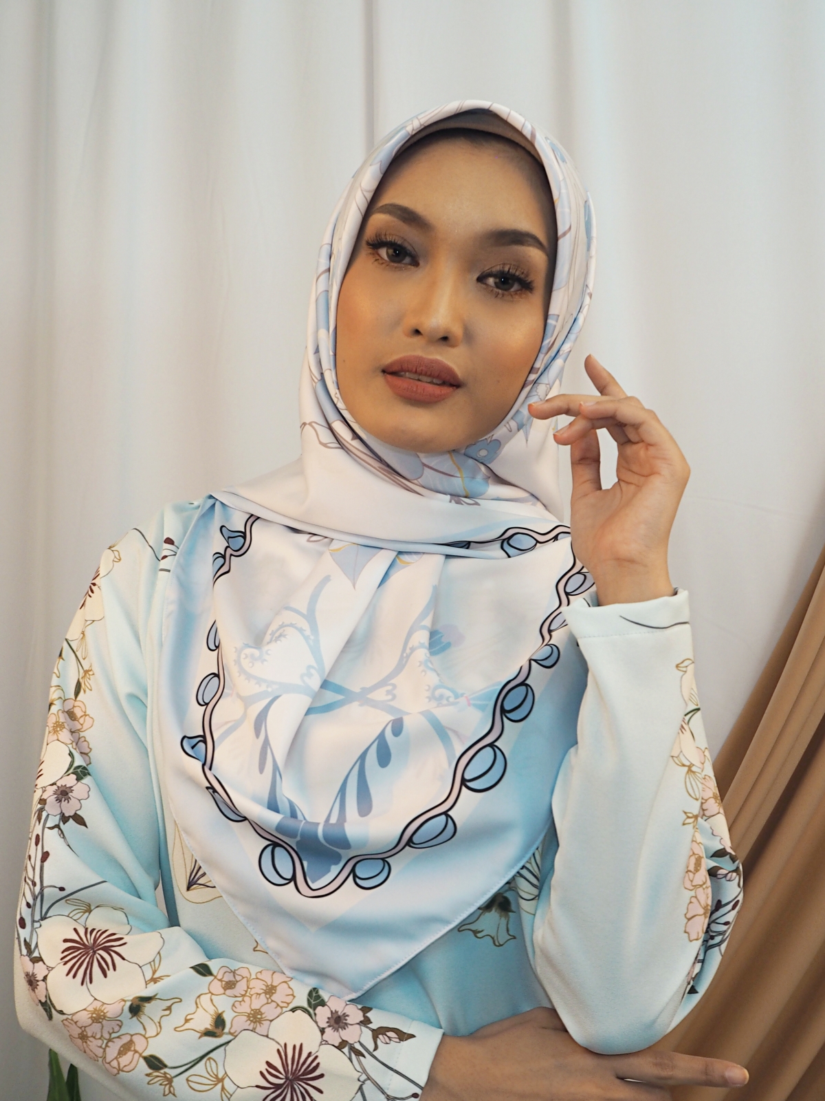 SW5434 (IRONLESS) Printed Heavy Chiffon Scarf  Baby Blue
