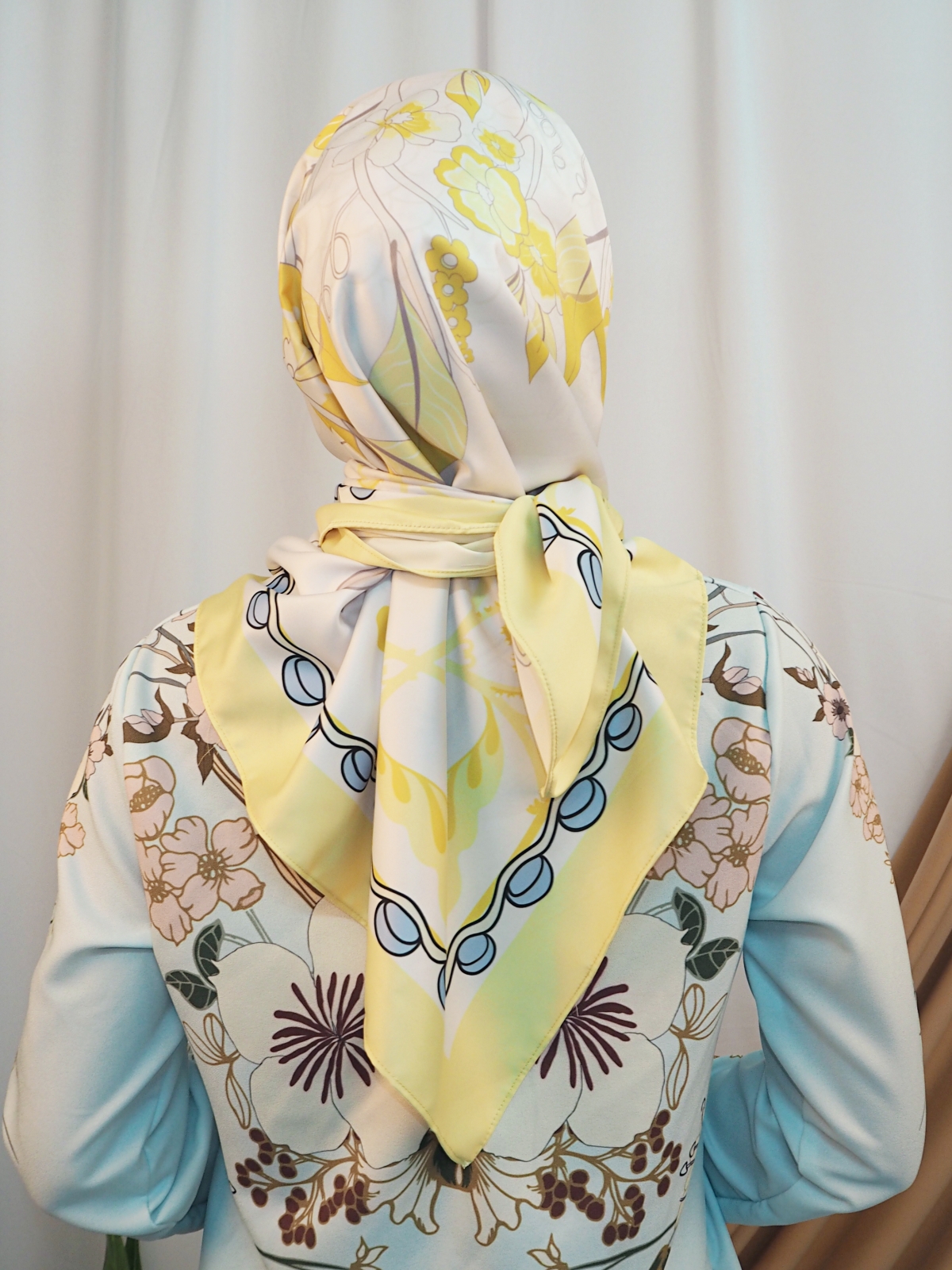 SW5434 (IRONLESS) Printed Heavy Chiffon Scarf  Yellow