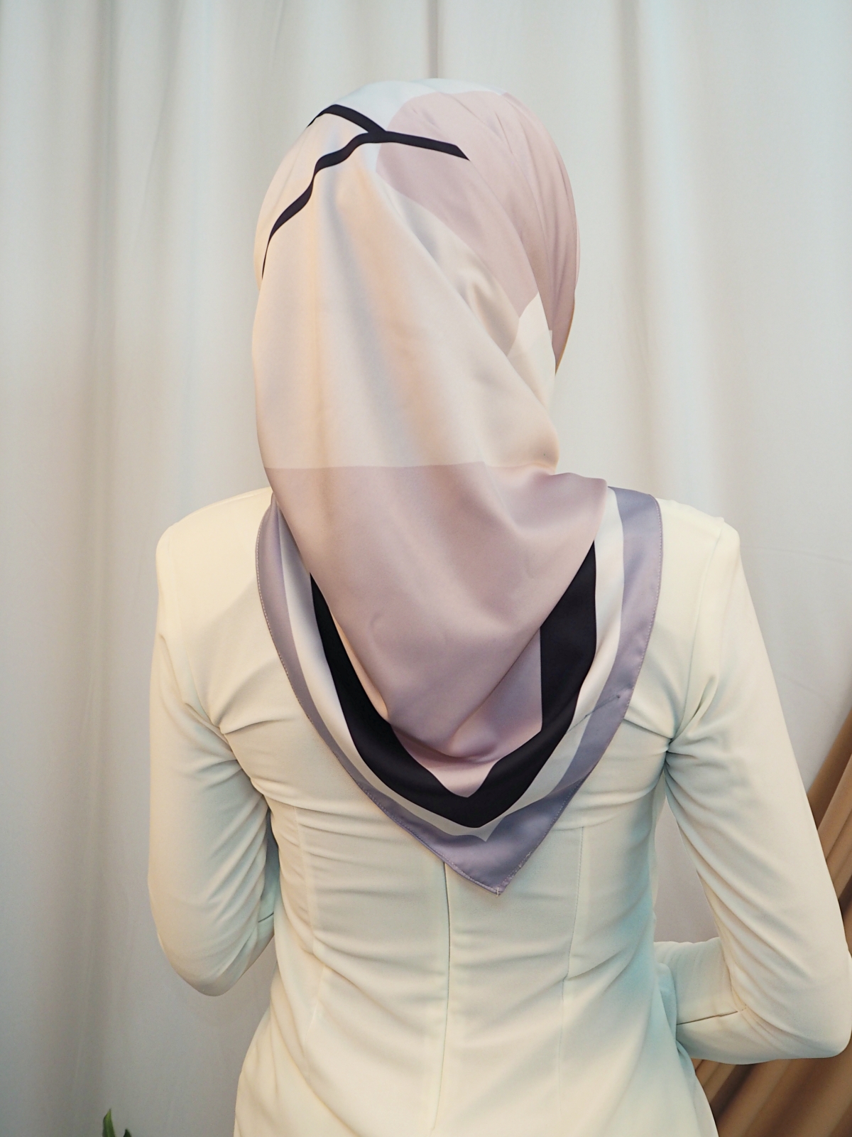SW5435 Printed (IRONLESS) Chiffon Scarf Lavender