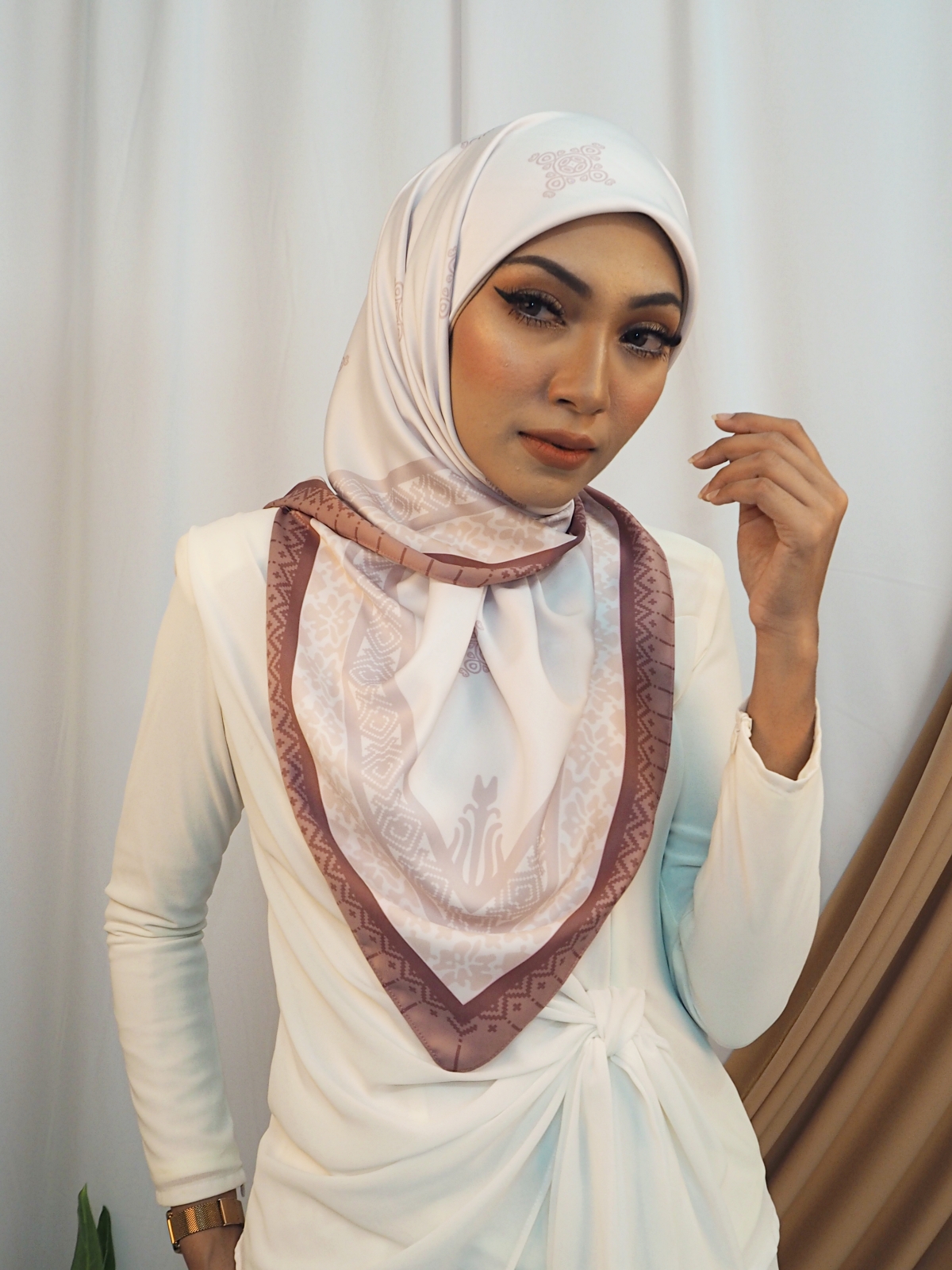 SW5436 Floral Printed (IRONLESS) Scarf Pink