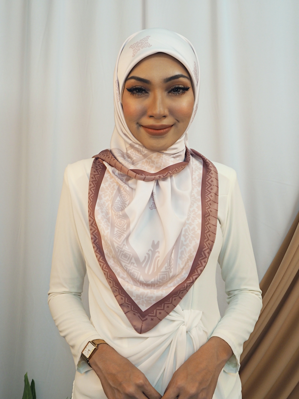 SW5436 Floral Printed (IRONLESS) Scarf Pink