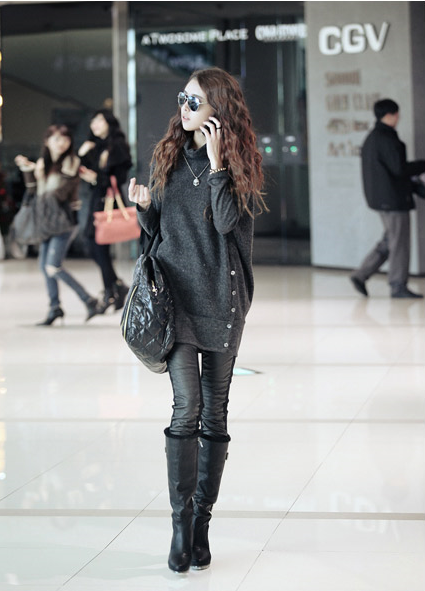BM71354 High Neck Top As Picture