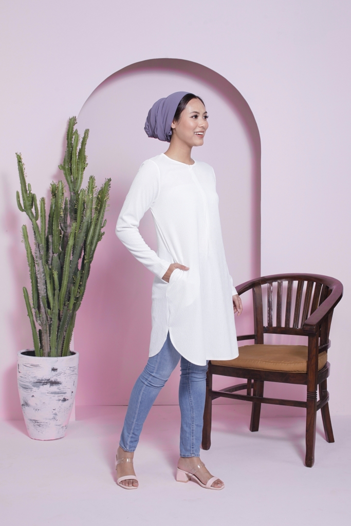 BM71370 Ironless Tunic Blouse White