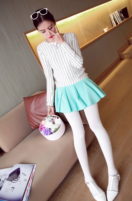 BM71395 Casual Stripe Top White