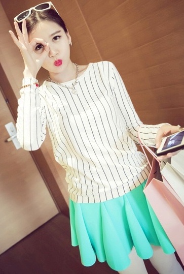BM71395 Casual Stripe Top White