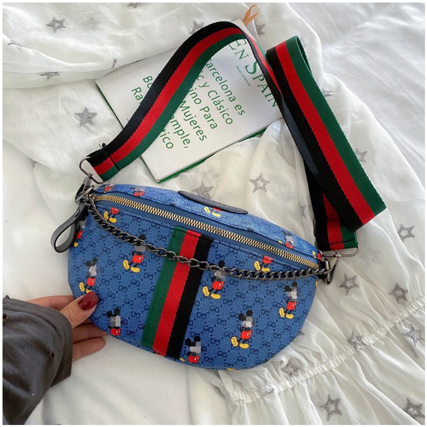 KW80895 Mickey Mouse Chest Bag Blue