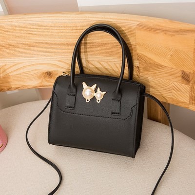 KW80928 Trendy Pearl Handbag Black